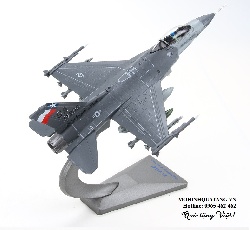 Mô hình máy bay tiêm kích F16 hợp kim ( Mô hình tĩnh )