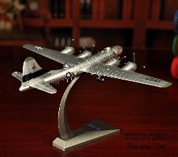 Mô hình máy bay ném bom Boeing B-29 của Mỹ