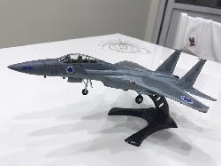Mô hình máy bay tiêm kích F15