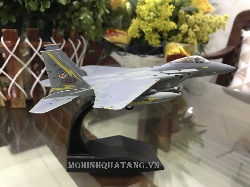 Mô hình tiêm kích F15 Eagle 1/100