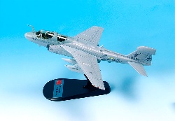 Mô hình EA-6B