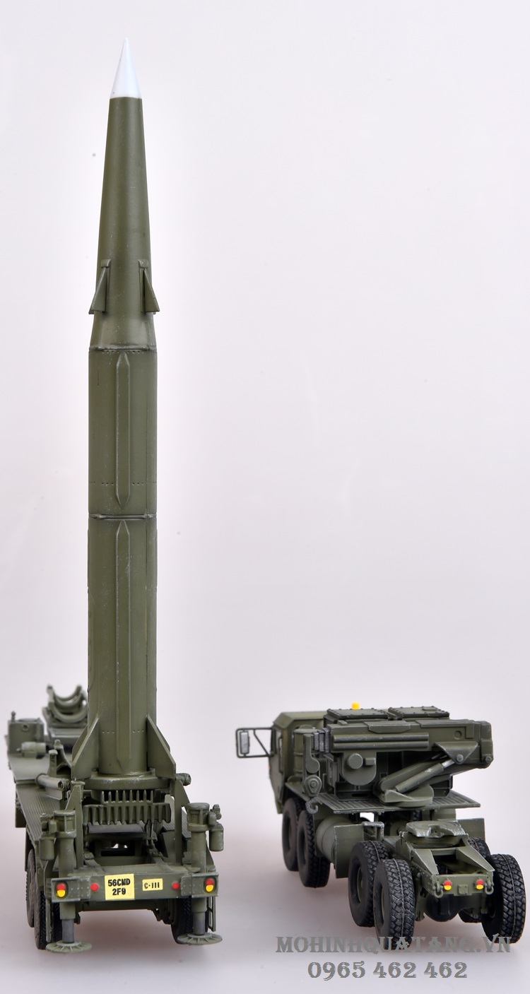 Trumpeter 00206 135 Mô Hình Dàn Phóng Tên Lửa SA2 Guideline Missile on  Launcher